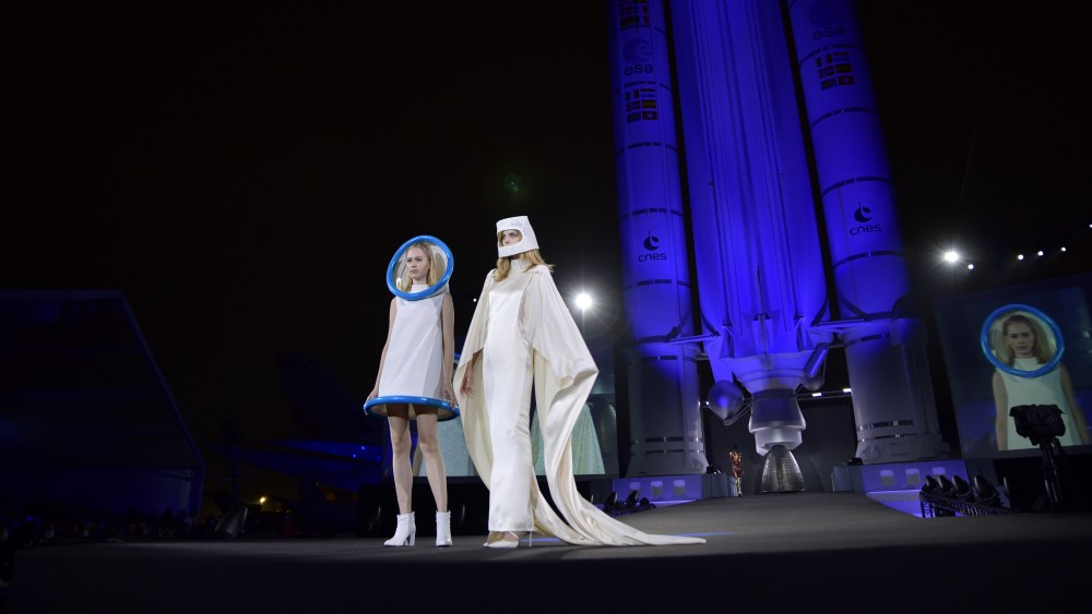 Two looks from the Pierre Cardin 3022 collection.