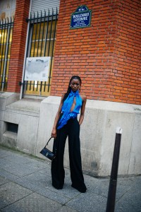 Street style at Paris Haute Couture Week Spring 2022.