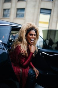 Street style at Paris Haute Couture Week Spring 2022.
