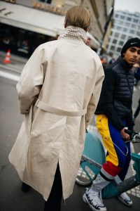 Street style at Paris Haute Couture Week Spring 2022.