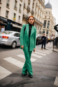 Street style at Paris Haute Couture Week Spring 2022.