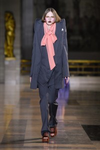 Viktor & Rolf Couture Spring 2022
