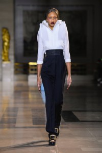 Viktor & Rolf Couture Spring 2022