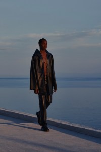 Summer Black: 1017 Alyx 9SM Men’s Spring 2022