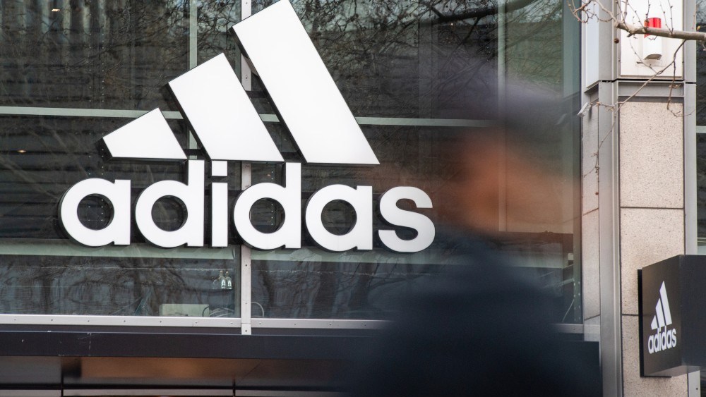 Adidas plans to hire 2,800 new employees during 2022.