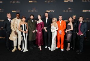 LOS ANGELES, CALIFORNIA - JANUARY 05: (L-R)  Eric Dane, Colman Domingo, Zendaya, Sam Levinson, Hunter Schafer, Jacob Elordi, Sydney Sweeney, Angus Cloud, Maude Apatow, Dominic Fike and Austin Abrams attend HBO's "Euphoria" Season 2 Photo Call at Goya Studios on January 05, 2022 in Los Angeles, California. (Photo by Jeff Kravitz/Getty Images for HBO)