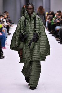 Rains Men's Fall 2022