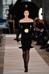 Schiaparelli Couture Spring 2022