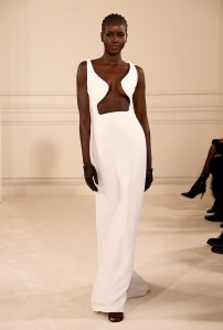 Valentino Couture Spring 2022