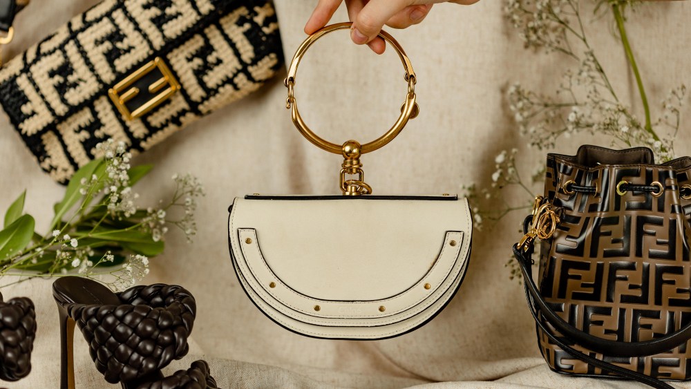 Portelo resale platform product shot