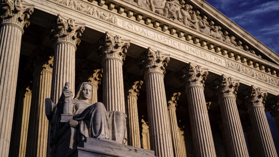 The Supreme Court decided in favor of Uniclors and against H&M
