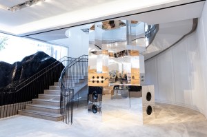 Burberry is planning a month-long takeover of its Rodeo Drive flagship store based around the spring 2022 "Animal Instinct" collection.