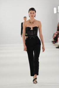 Carolina Herrera RTW Fall 2022