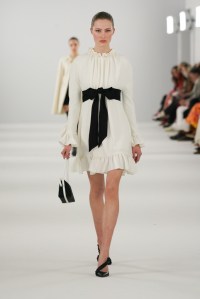 Carolina Herrera RTW Fall 2022