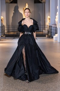 Laura Biagiotti RTW Fall 2022