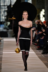 Schiaparelli Couture Spring 2022