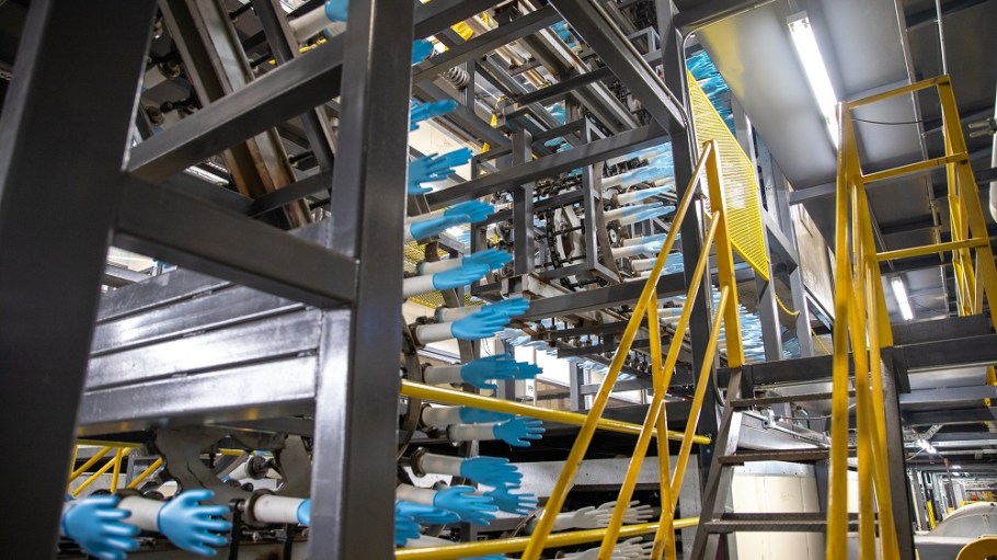 Showa Group, a maker of PPE gloves based in Fayette, Ala., announced a major facility expansion that will triple production capacity.