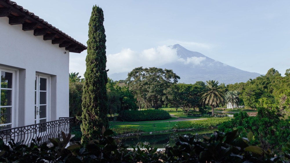 Villa Bokeh luxury boutique hotel grounds and volcano views