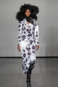 Runway at Yuhan Wang RTW Fall 2022 on February 20, 2022 in London