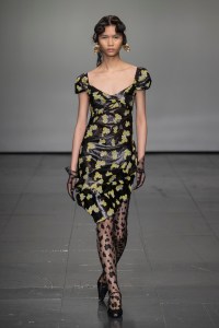 Runway at Yuhan Wang RTW Fall 2022 on February 20, 2022 in London