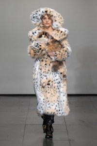 Runway at Yuhan Wang RTW Fall 2022 on February 20, 2022 in London