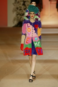 A model on the runway at the Yves Saint Laurent Spring 2003 show in Paris.