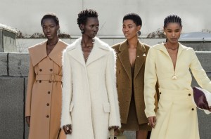Backstage at Jil Sander RTW Fall 2022