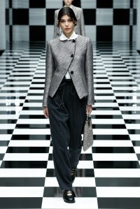 Emporio Armani RTW Fall 2022