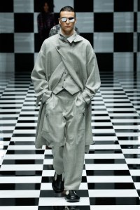 Emporio Armani RTW Fall 2022