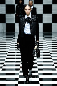 Emporio Armani RTW Fall 2022