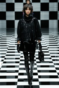 Emporio Armani RTW Fall 2022