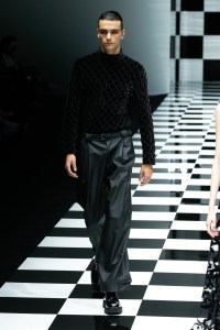 Emporio Armani RTW Fall 2022