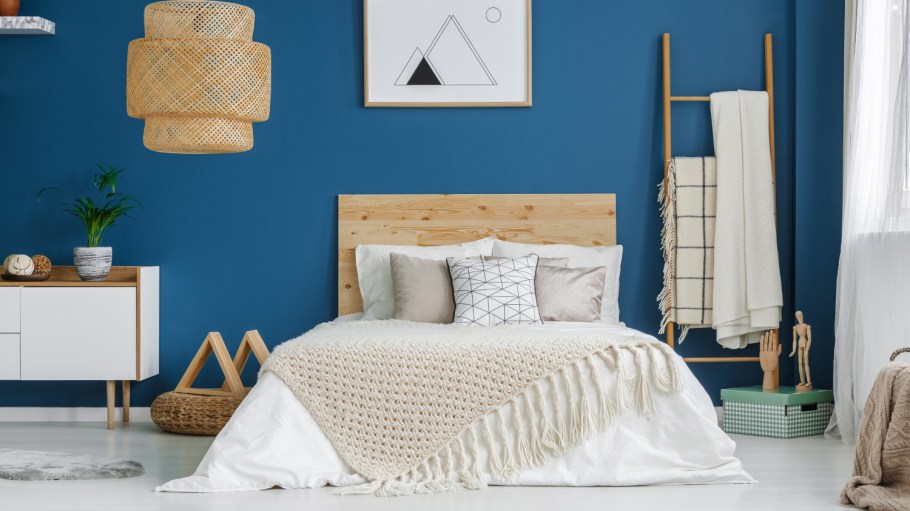 Shades of blue are trending in interior design and home decor, according to Fashion Snoops.