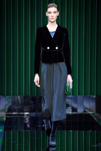 Giorgio Armani RTW Fall 2022