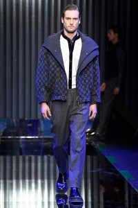 Giorgio Armani RTW Fall 2022