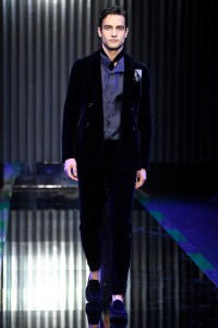 Giorgio Armani RTW Fall 2022