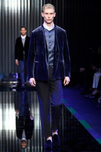 Giorgio Armani RTW Fall 2022