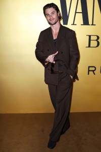 HOLLYWOOD, LOS ANGELES, CALIFORNIA, USA - MARCH 22: Chase Stokes arrives at the Vanities Party: A Night For Young Hollywood Hosted by Vanity Fair held at Musso and Frank Grill on March 22, 2022 in Hollywood, Los Angeles, California, United States. (Photo by Xavier Collin/Image Press Agency/Sipa USA)(Sipa via AP Images)