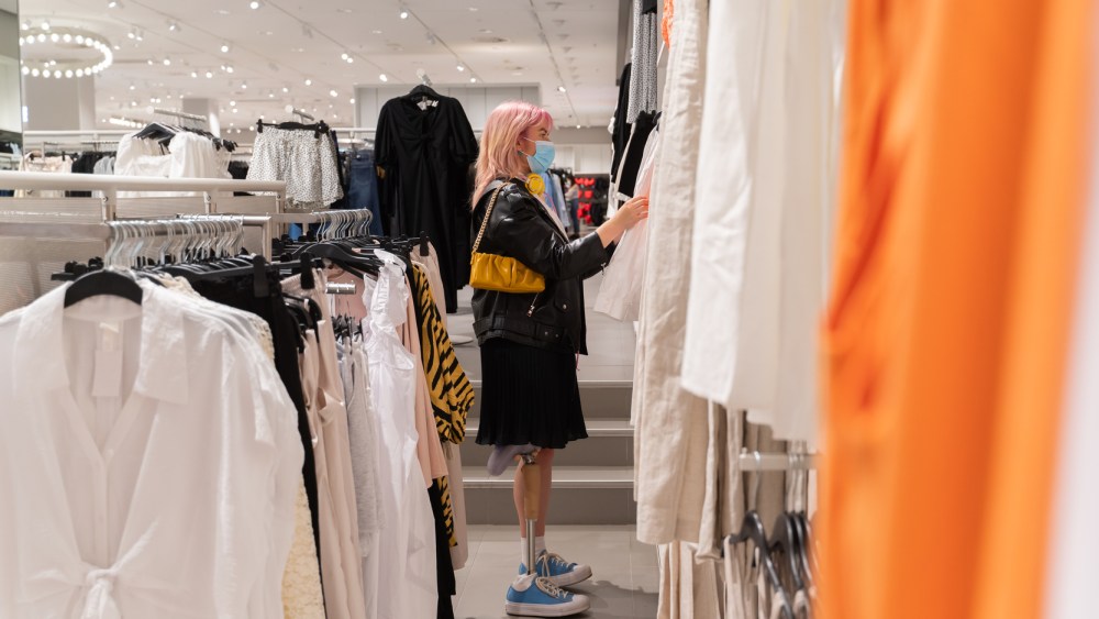 shopper mask clothing store