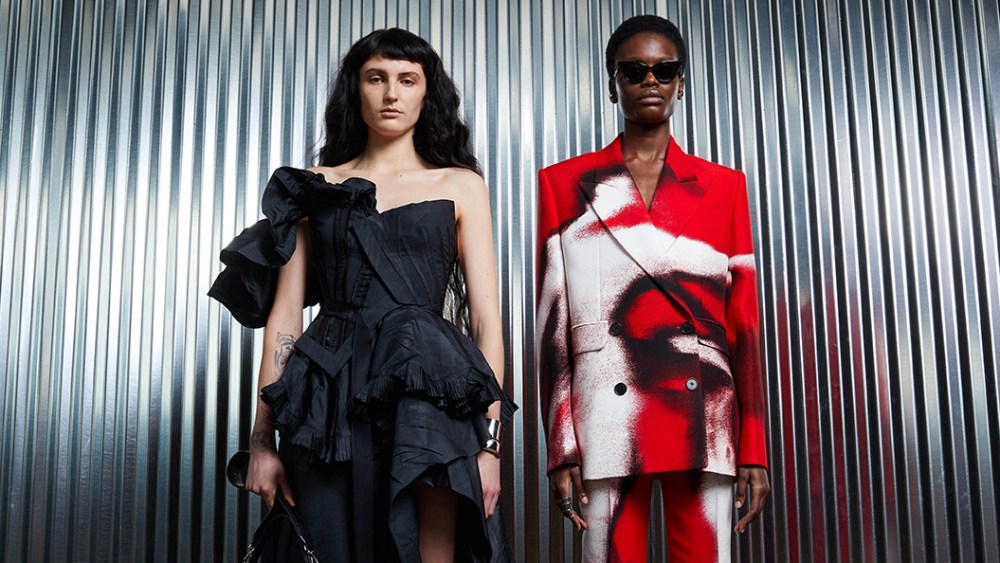 Alexander McQueen RTW Fall 2022 Preview