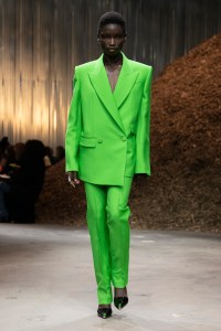 Alexander McQueen RTW Fall 2022