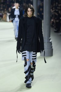 Balmain RTW Fall 2022