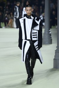 Balmain RTW Fall 2022