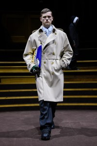 Burberry RTW Fall 2022