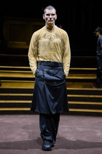 Burberry RTW Fall 2022