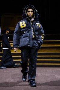 Burberry RTW Fall 2022