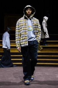Burberry RTW Fall 2022