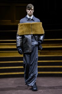 Burberry RTW Fall 2022