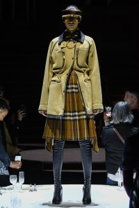Burberry RTW Fall 2022