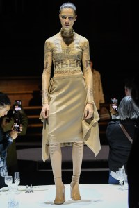 Burberry RTW Fall 2022